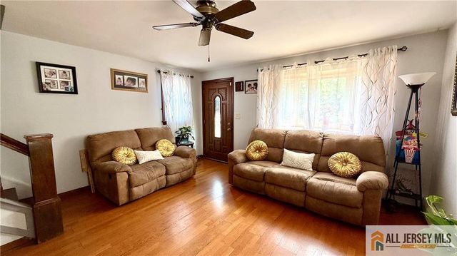 70 Spring Street, Woodbridge Proper, NJ 07095