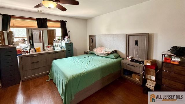 70 Spring Street, Woodbridge Proper, NJ 07095