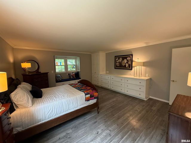 7100 N Fox Point Dr Apt 3, Peoria, IL 61614