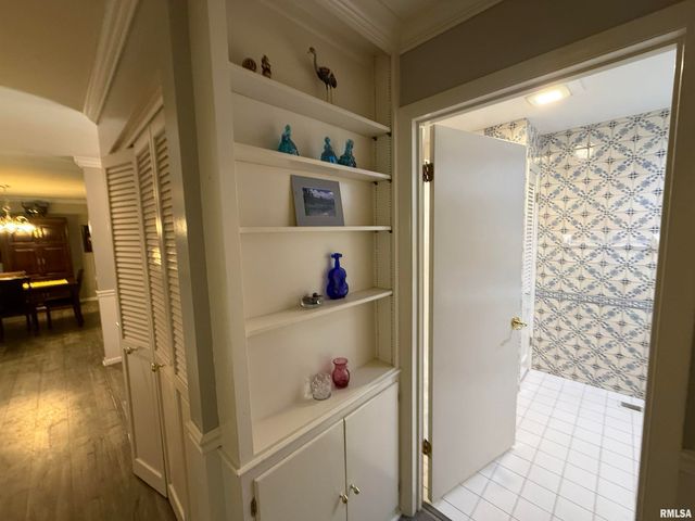 7100 N Fox Point Dr Apt 3, Peoria, IL 61614