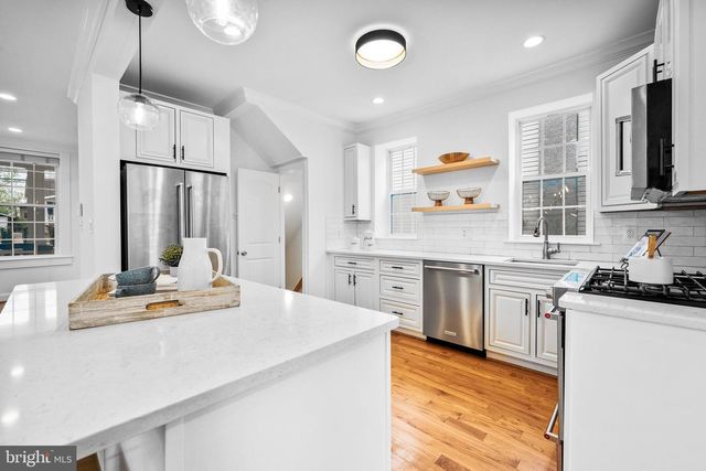2925 SOUTH DAKOTA AVE NE, Washington, DC 20018