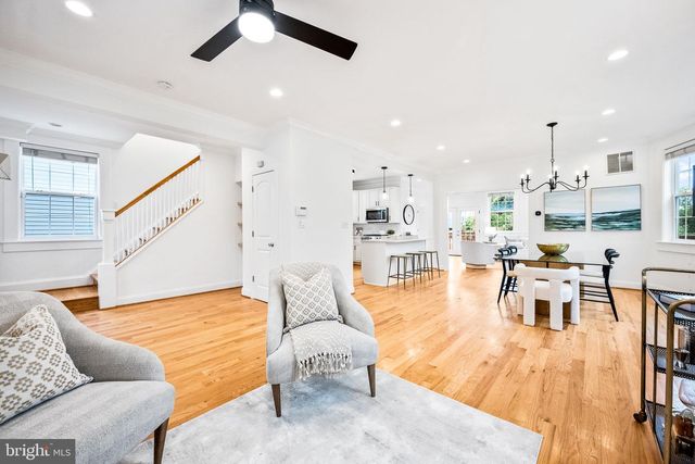 2925 SOUTH DAKOTA AVE NE, Washington, DC 20018