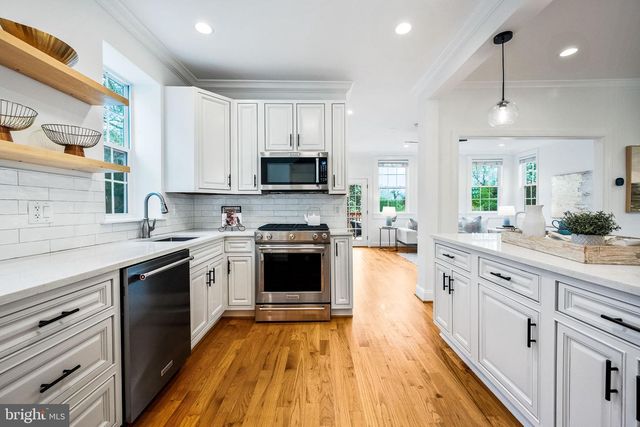 2925 SOUTH DAKOTA AVE NE, Washington, DC 20018