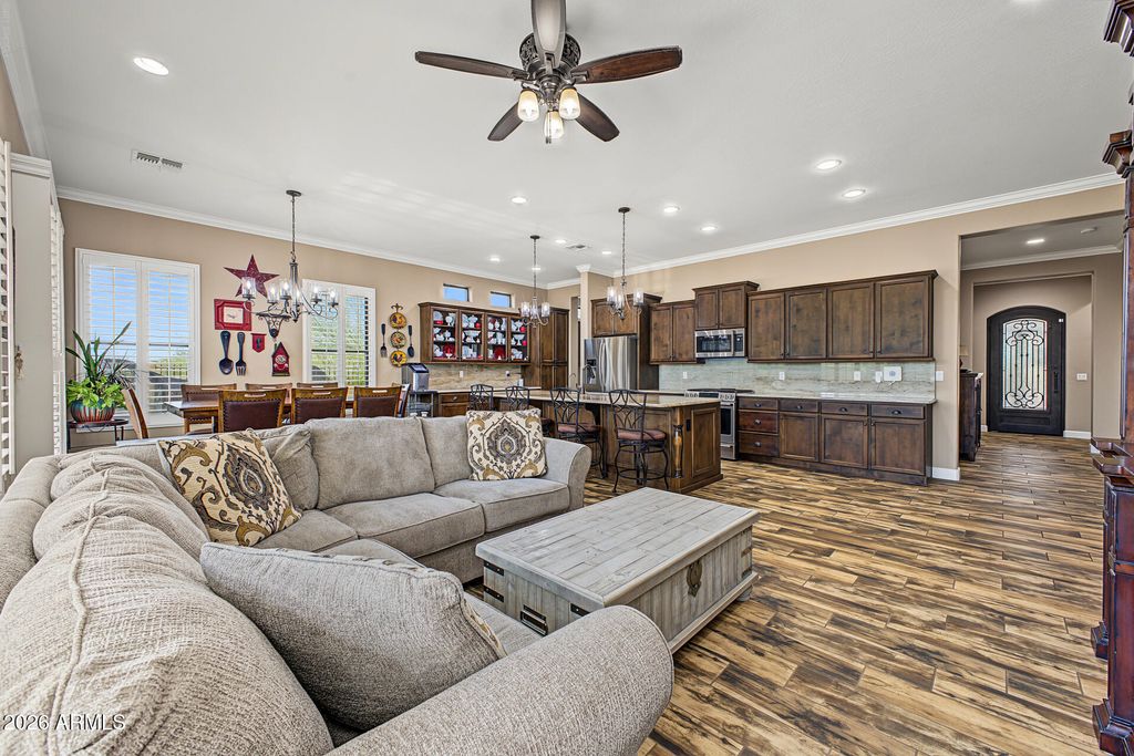 9131 E KRAMER Street, Mesa, AZ 85207 — photo 4