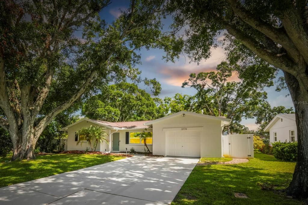 11779 82ND TERRACE, Seminole, FL 33772
