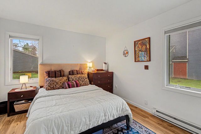 911 Dorset St Apt 29, South Burlington, VT 05403