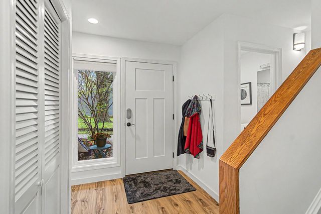 911 Dorset St Apt 29, South Burlington, VT 05403