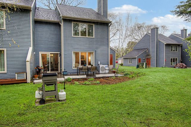 911 Dorset St Apt 29, South Burlington, VT 05403