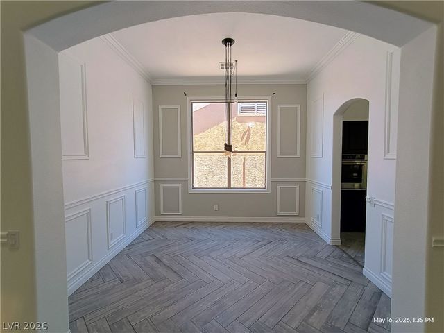 9805 Pinnacle Pass Drive, Las Vegas, NV 89117