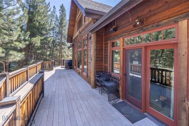 64190 Gallatin Road, Gallatin Gateway, MT 59730