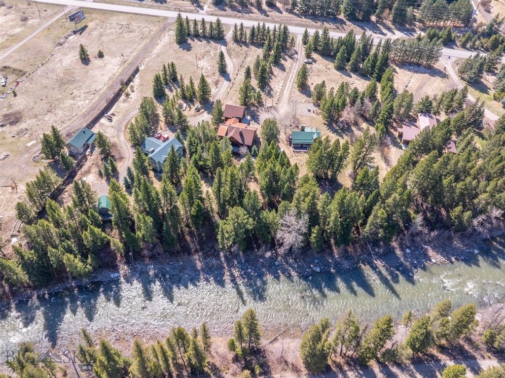 64190 Gallatin Road, Gallatin Gateway, MT 59730 photo 8