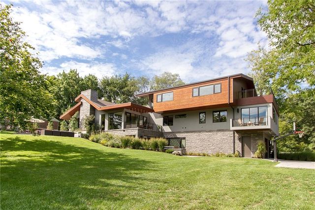 9309 High Drive, Leawood, KS 66206