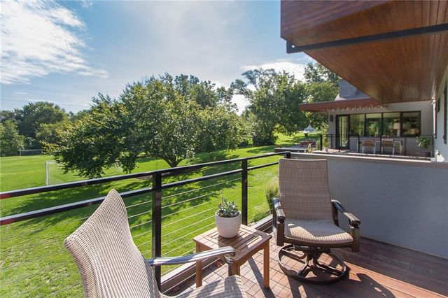 9309 High Drive, Leawood, KS 66206