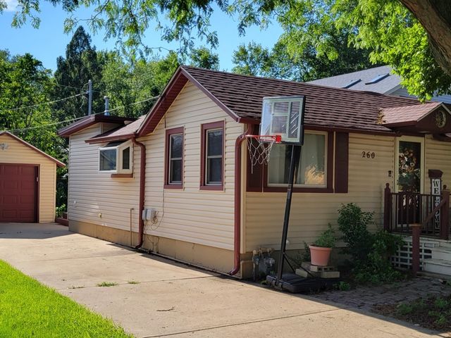 260 S Aldine Street, Elgin, IL 60123