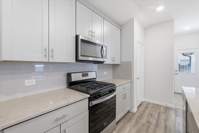 2821 Bursera Lane, Fort Worth, TX 76108
