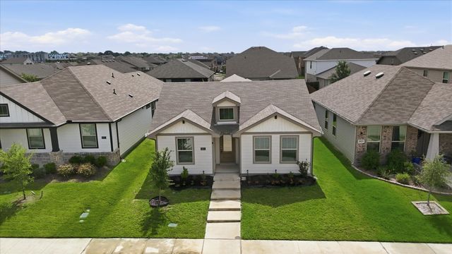 2821 Bursera Lane, Fort Worth, TX 76108