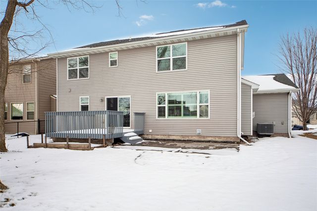 160 SE Dillon Drive, Waukee, IA 50263