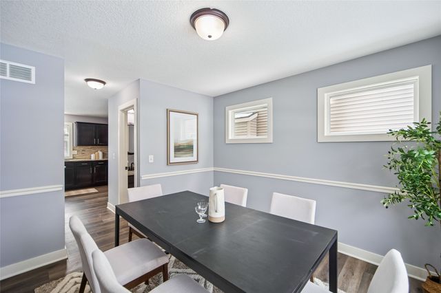 160 SE Dillon Drive, Waukee, IA 50263