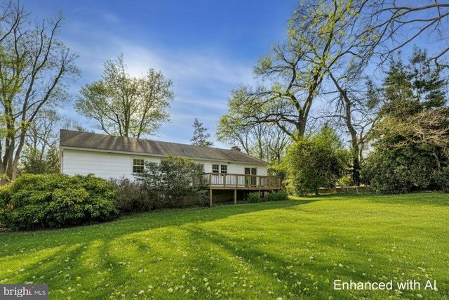 7802 BIRNAM WOOD DR, Mclean, VA 22102