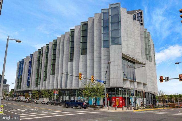 7802 BIRNAM WOOD DR, Mclean, VA 22102