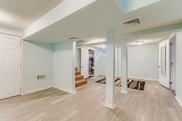 1728 Abell Street, Maplewood, MN 55117