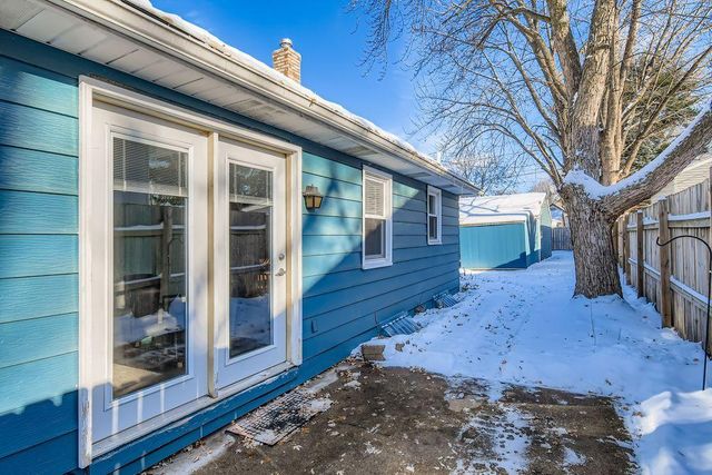 1728 Abell Street, Maplewood, MN 55117