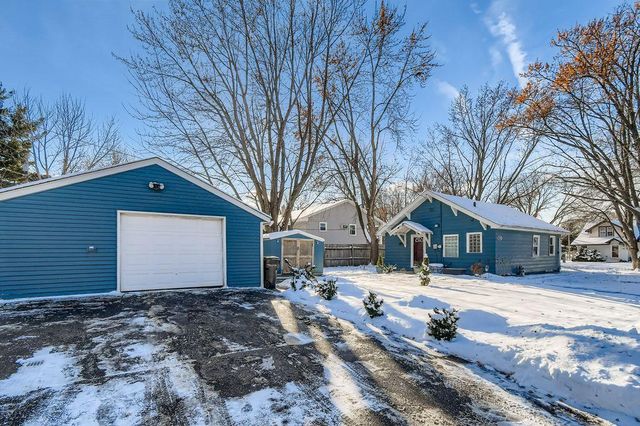 1728 Abell Street, Maplewood, MN 55117