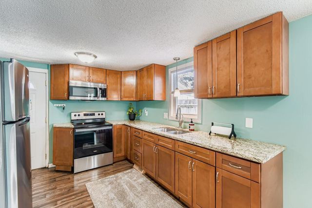 1728 Abell Street, Maplewood, MN 55117