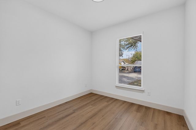 103 Cherokee Street, Terrell, TX 75160