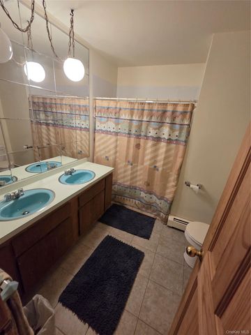 1248 Lakes Road, Monroe, NY 10950