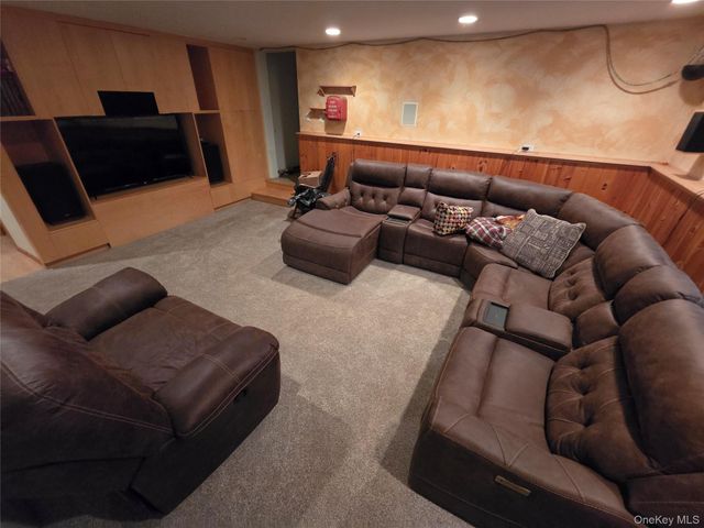 1248 Lakes Road, Monroe, NY 10950
