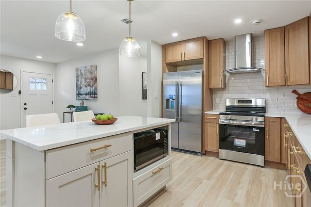 1217 E 34TH Street, Savannah, GA 31404