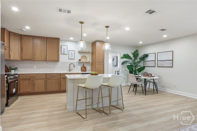 1217 E 34TH Street, Savannah, GA 31404
