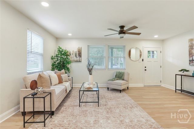 1217 E 34TH Street, Savannah, GA 31404