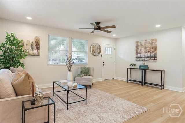 1217 E 34TH Street, Savannah, GA 31404