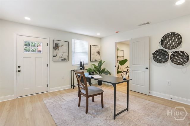 1217 E 34TH Street, Savannah, GA 31404