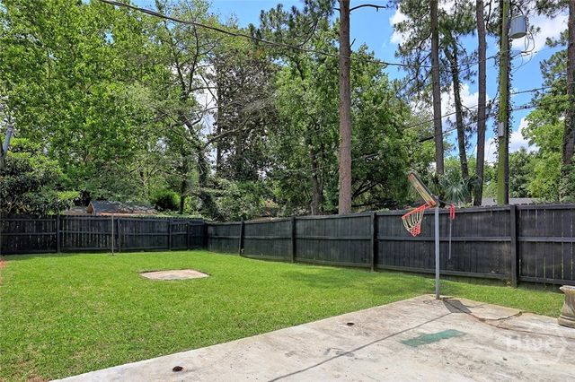 1217 E 34TH Street, Savannah, GA 31404