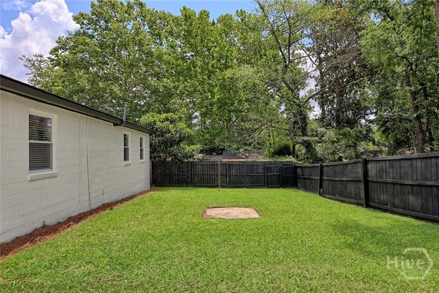 1217 E 34TH Street, Savannah, GA 31404