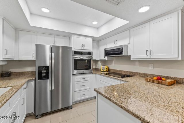 17404 N 99TH Avenue 307, Sun City, AZ 85373