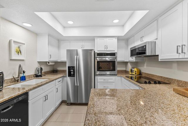 17404 N 99TH Avenue 307, Sun City, AZ 85373