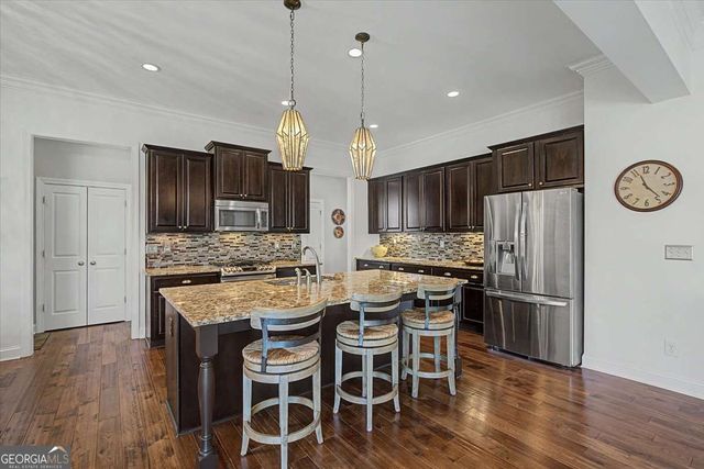 1067 Merrivale Chase, Roswell, GA 30075