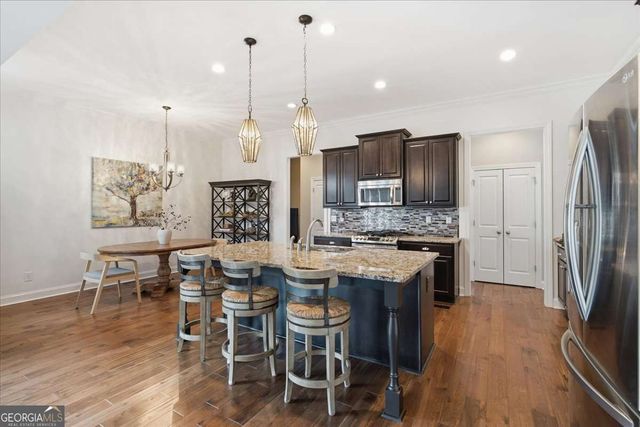 1067 Merrivale Chase, Roswell, GA 30075