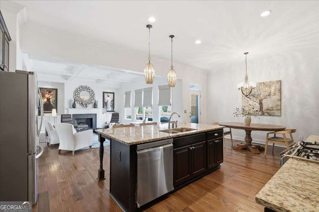 1067 Merrivale Chase, Roswell, GA 30075