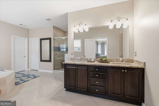 1067 Merrivale Chase, Roswell, GA 30075