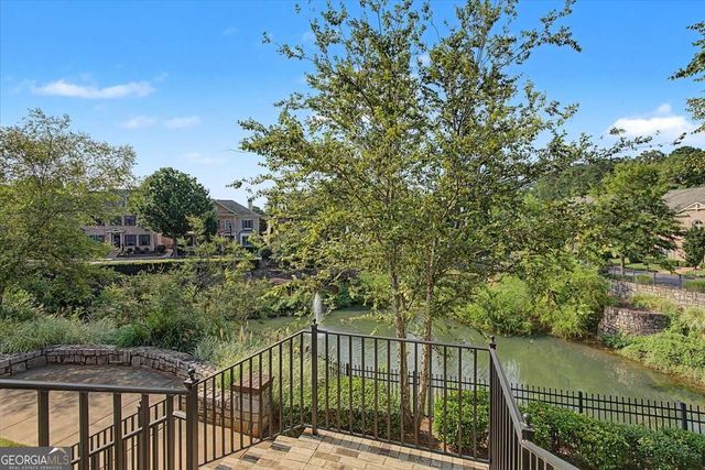 1067 Merrivale Chase, Roswell, GA 30075