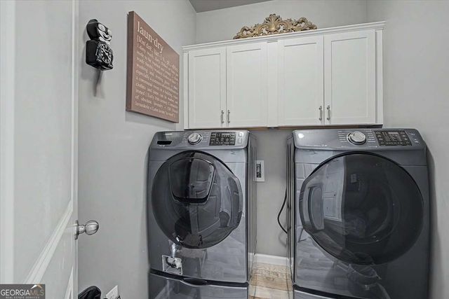 1067 Merrivale Chase, Roswell, GA 30075
