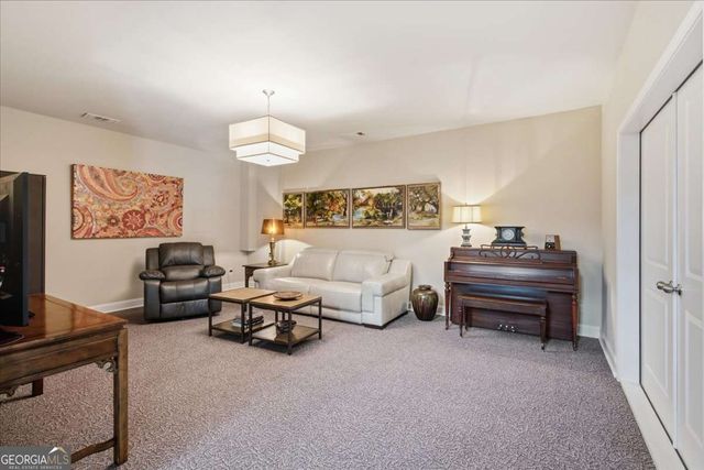 1067 Merrivale Chase, Roswell, GA 30075