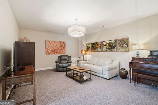 1067 Merrivale Chase, Roswell, GA 30075