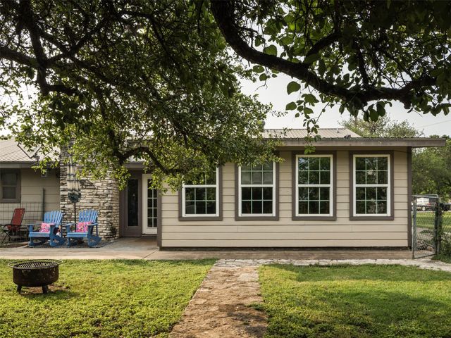 191 Bonnie DR, Dripping Springs, TX 78620
