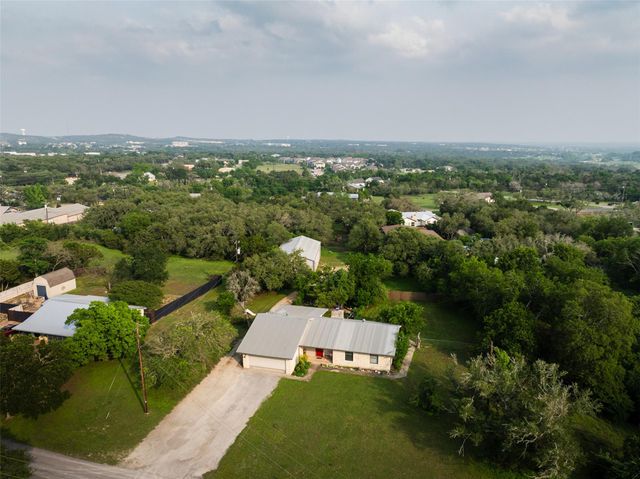 191 Bonnie DR, Dripping Springs, TX 78620